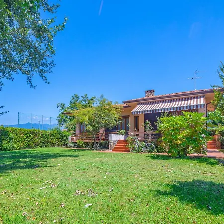 Donatella By Interhome Casa vacanze