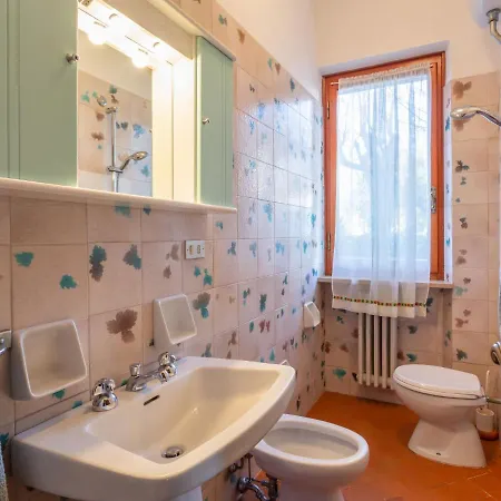 Donatella By Interhome