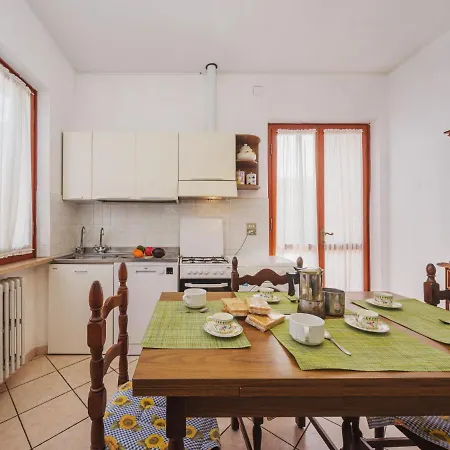 Donatella By Interhome *