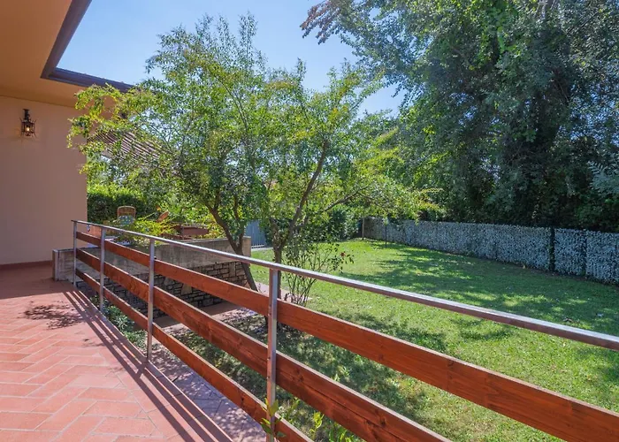 Donatella By Interhome * Marina di Pietrasanta