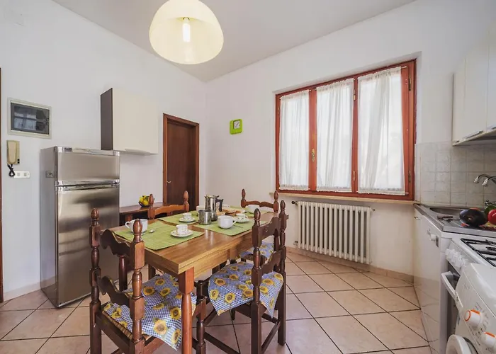 Donatella By Interhome Marina di Pietrasanta