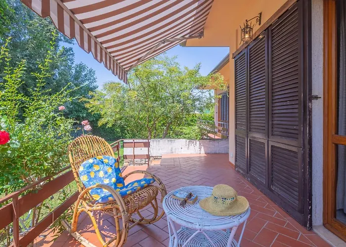 Donatella By Interhome Сasa de vacaciones Marina di Pietrasanta